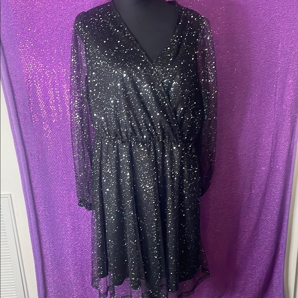 Silver Sequin Maxi Dress Sleeveless V-Neck - Picture 1 of 8